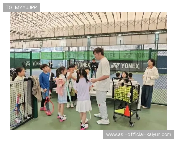 2026年网球青训交流营成果视频在官方平台上线，网球青少年训练视频